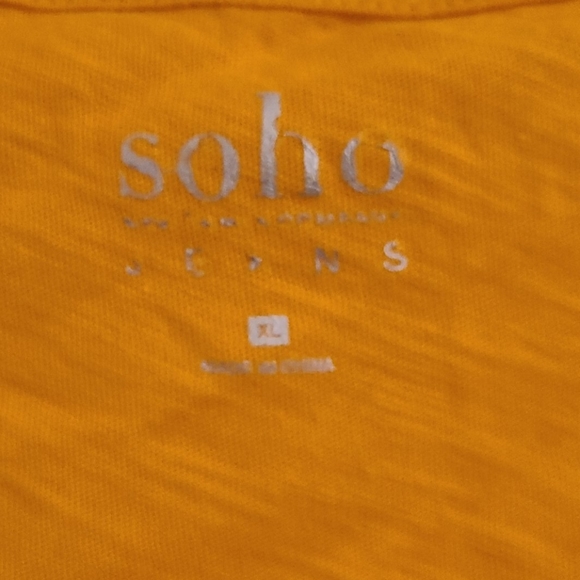 Brand New Gold Cotton Tee - Picture 2 of 4